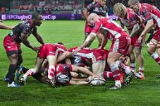 260px-USO-Gloucester_Rugby_-_20141025_-_Ruck_2.jpg
